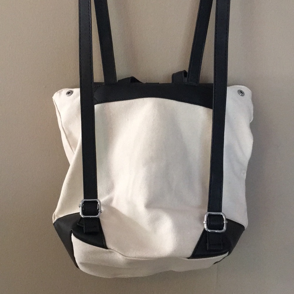 Backpack - Picture 3 of 3